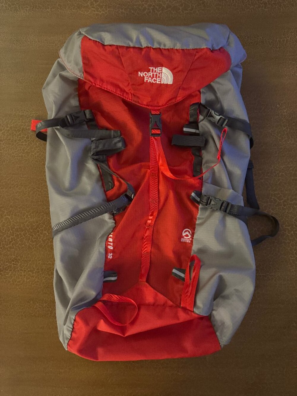 The North Face Summit Series Verto 32 - Red & Grey Backpack
